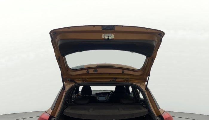 2016 Hyundai i20 Active 1.2 SX, Petrol, Manual, 54,518 km, Boot Door Open