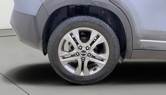 2020 KIA SELTOS HTX IVT 1.5 PETROL, Petrol, Automatic, 81,975 km, Right Rear Wheel