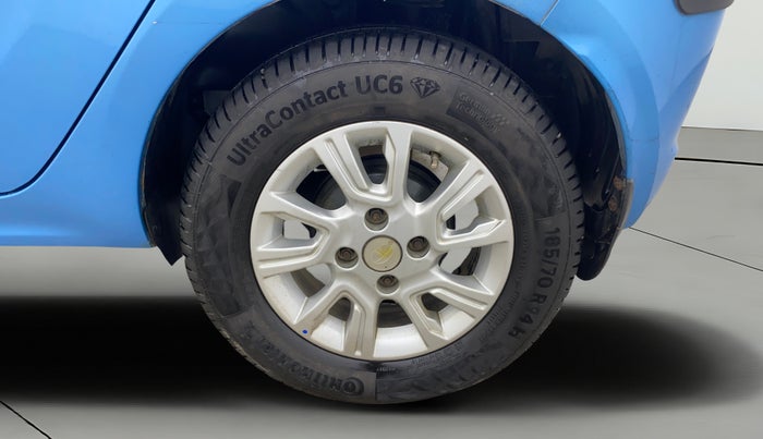 2017 Tata Tiago XZ PETROL, Petrol, Manual, 38,576 km, Left Rear Wheel