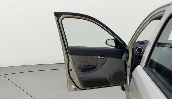 2017 Maruti Alto 800 LXI, CNG, Manual, 57,139 km, LHS Front Door