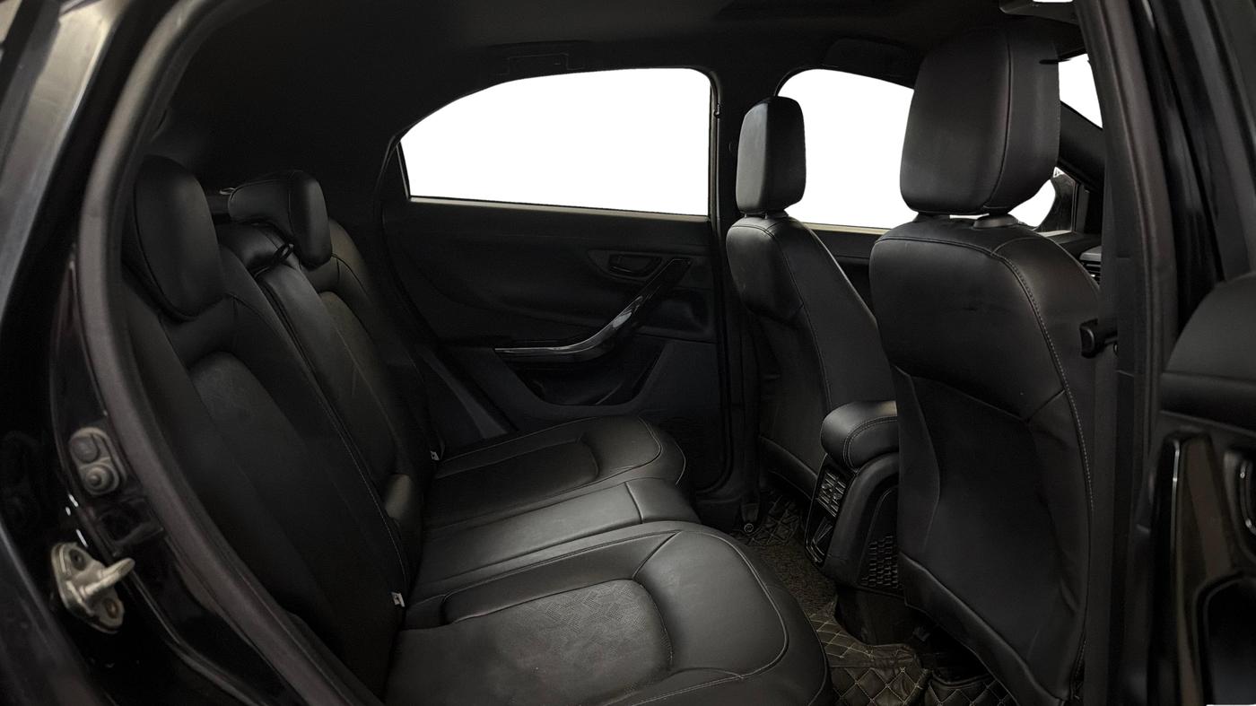 2021 Tata NEXON XZ PLUS (O) PETROL DARK EDITION, Petrol, Manual, 79,687 km, Right Side Rear Door Cabin