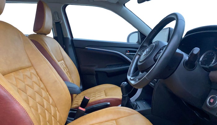 2023 Maruti BREZZA ZXI + SMART HYBRID DUAL TONE, Petrol, Manual, 65,858 km, Right Side Front Door Cabin