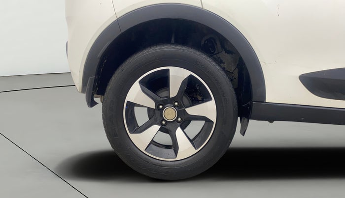 2018 Tata NEXON XZ PLUS PETROL, Petrol, Manual, 43,784 km, Right Rear Wheel