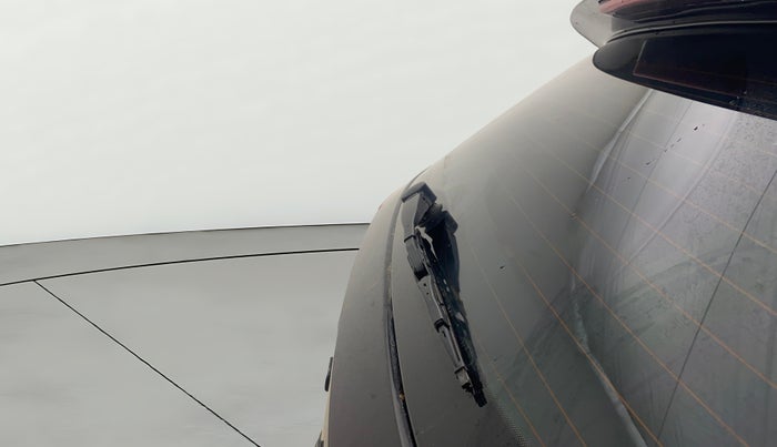 2024 Skoda KUSHAQ AMBITION 1.0L TSI AT, Petrol, Automatic, 5,229 km, Rear Wiper