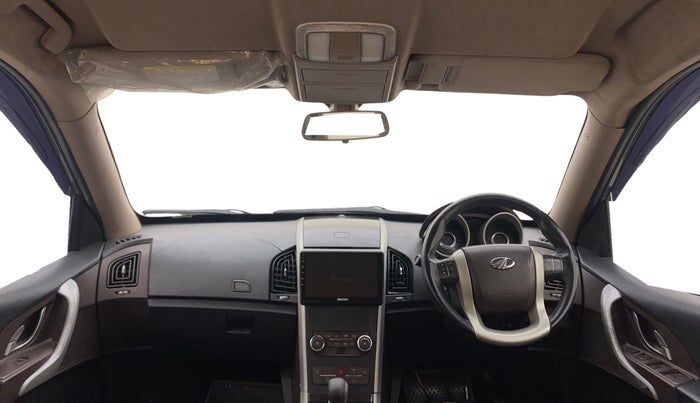 2014 Mahindra XUV500 W8, Diesel, Manual, 77,260 km, Dashboard