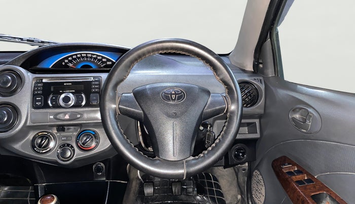 2013 Toyota Etios Liva GD, Diesel, Manual, 76,654 km, Steering Wheel Close Up