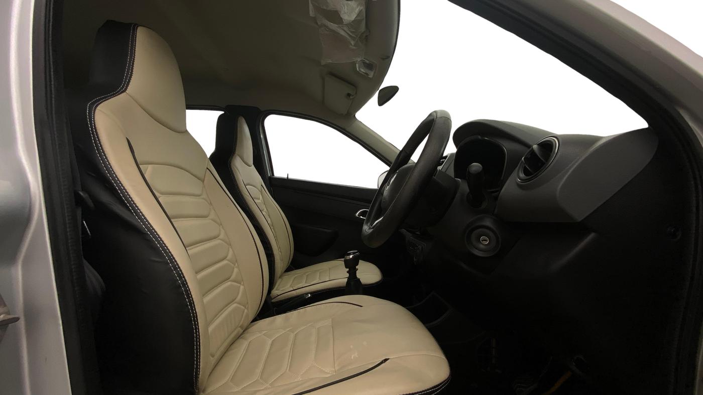 2019 Renault Kwid RXT 1.0 (O), Petrol, Manual, 23,421 km, Right Side Front Door Cabin