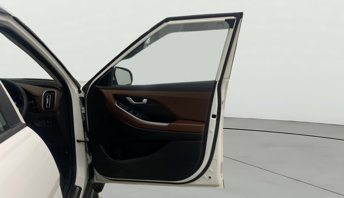 2021 Hyundai ALCAZAR PRESTIGE 2.0 MT 7STR, Petrol, Manual, 29,136 km, RHS Front Door