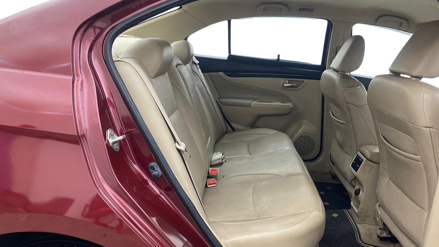 2017 Maruti Ciaz ALPHA  AT 1.4  PETROL, Petrol, Automatic, 81,455 km, Right Side Rear Door Cabin