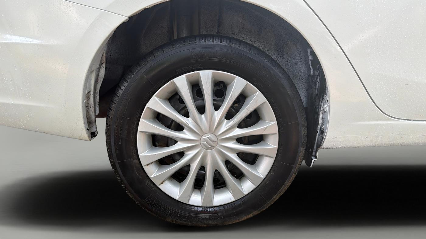 2022 Maruti Ciaz SIGMA 1.5 SHVS MT  PETROL, Petrol, Manual, 66,194 km, Right Rear Wheel