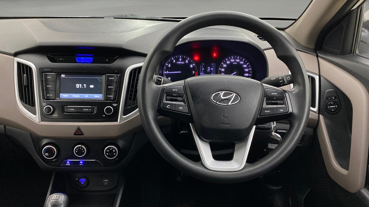 2018 Hyundai Creta E PLUS 1.6 PETROL, Petrol, Manual, 59,504 km, Steering Wheel Close Up