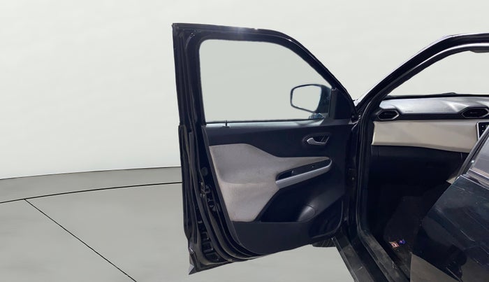 2023 Nissan MAGNITE XV MT, Petrol, Manual, 17,733 km, LHS Front Door