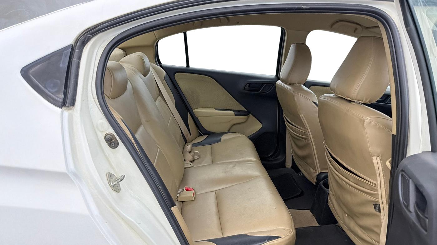 2014 Honda City 1.5L I-VTEC S MT, Petrol, Manual, 35,595 km, Right Side Rear Door Cabin