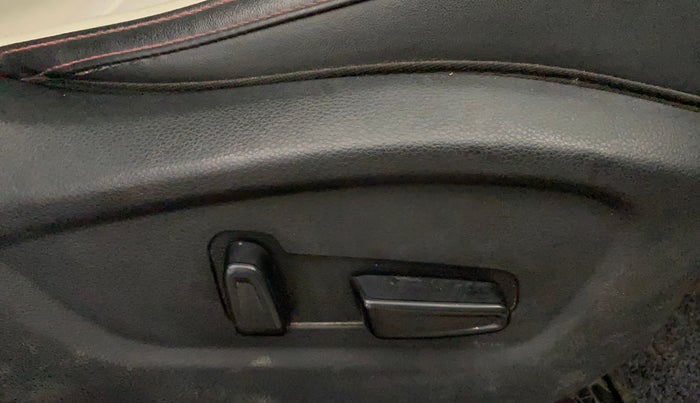 2019 KIA SELTOS GTX PLUS 1.4 PETROL, Petrol, Manual, 61,814 km, Driver Side Adjustment Panel