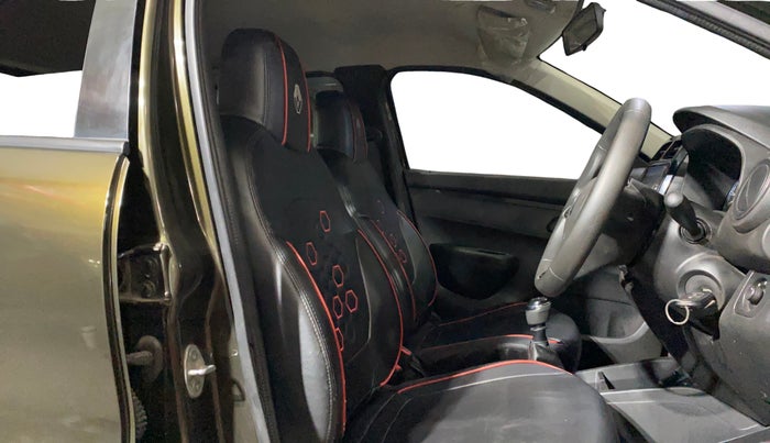 2022 Renault Kwid RXT 1.0, Petrol, Manual, 25,914 km, Right Side Front Door Cabin