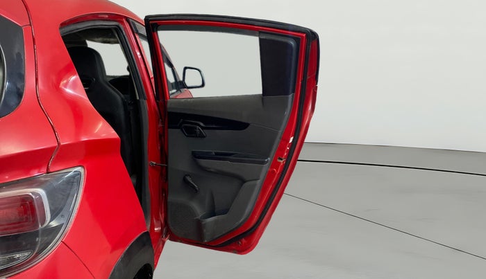 2019 Mahindra KUV 100 NXT K2 P 6 STR, Petrol, Manual, 70,016 km, RHS Rear Door