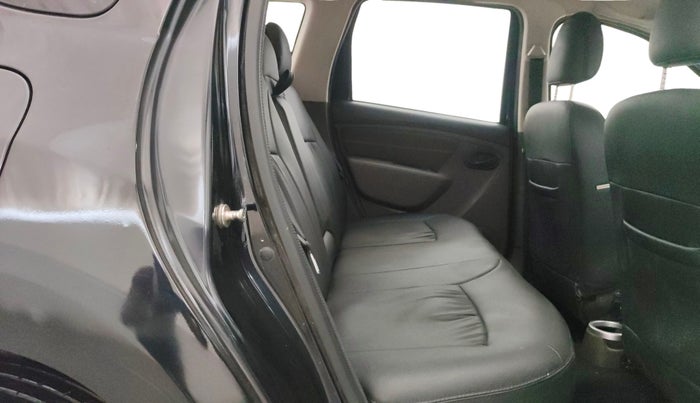 2017 Renault Duster RXL PETROL, Petrol, Manual, 51,961 km, Right Side Rear Door Cabin