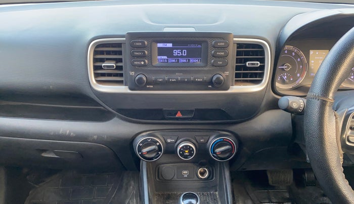 2020 Hyundai VENUE S 1.0 TURBO DCT, Petrol, Automatic, 39,903 km, Air Conditioner