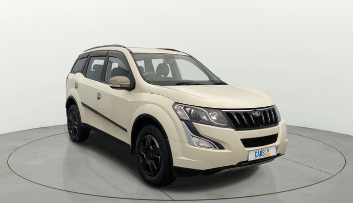 2017 Mahindra XUV500 W6, Diesel, Manual, 99,718 km, SRP