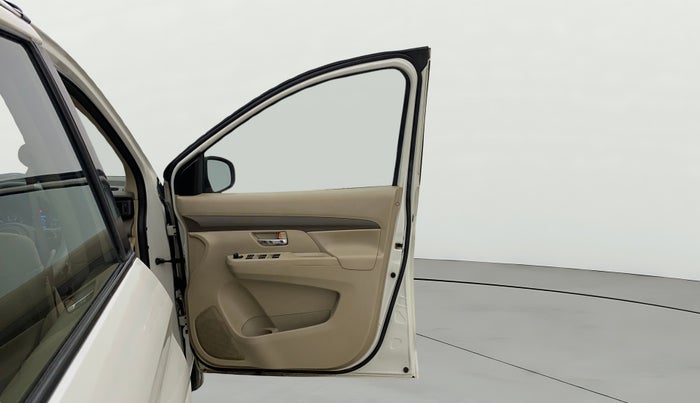 2020 Maruti Ertiga VXI SHVS, Petrol, Manual, 74,889 km, RHS Front Door