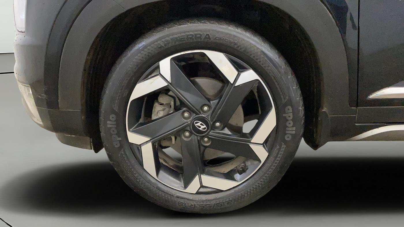 2021 Hyundai ALCAZAR PLATINUM 2.0 MT 7STR, Petrol, Manual, 38,444 km, Left Front Wheel