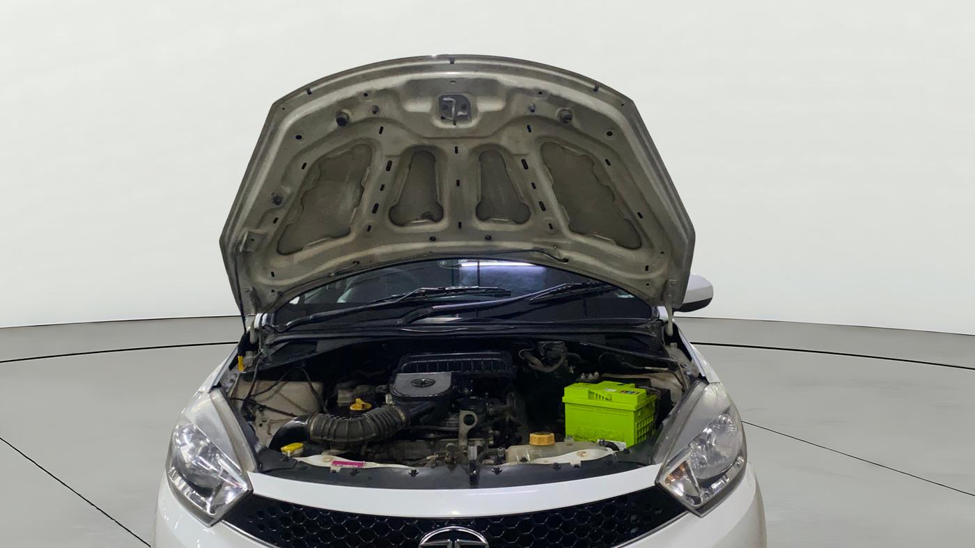 2018 Tata Tiago XT PETROL, Petrol, Manual, 75,925 km, Open Bonet