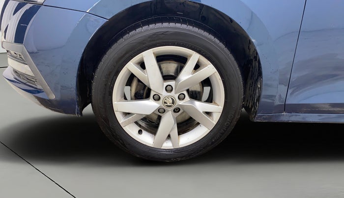 2021 Skoda Octavia STYLE 2.0, Petrol, Automatic, 94,384 km, Left Front Wheel