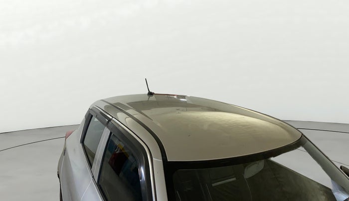 2022 Maruti Swift LXI, CNG, Manual, 92,405 km, Roof