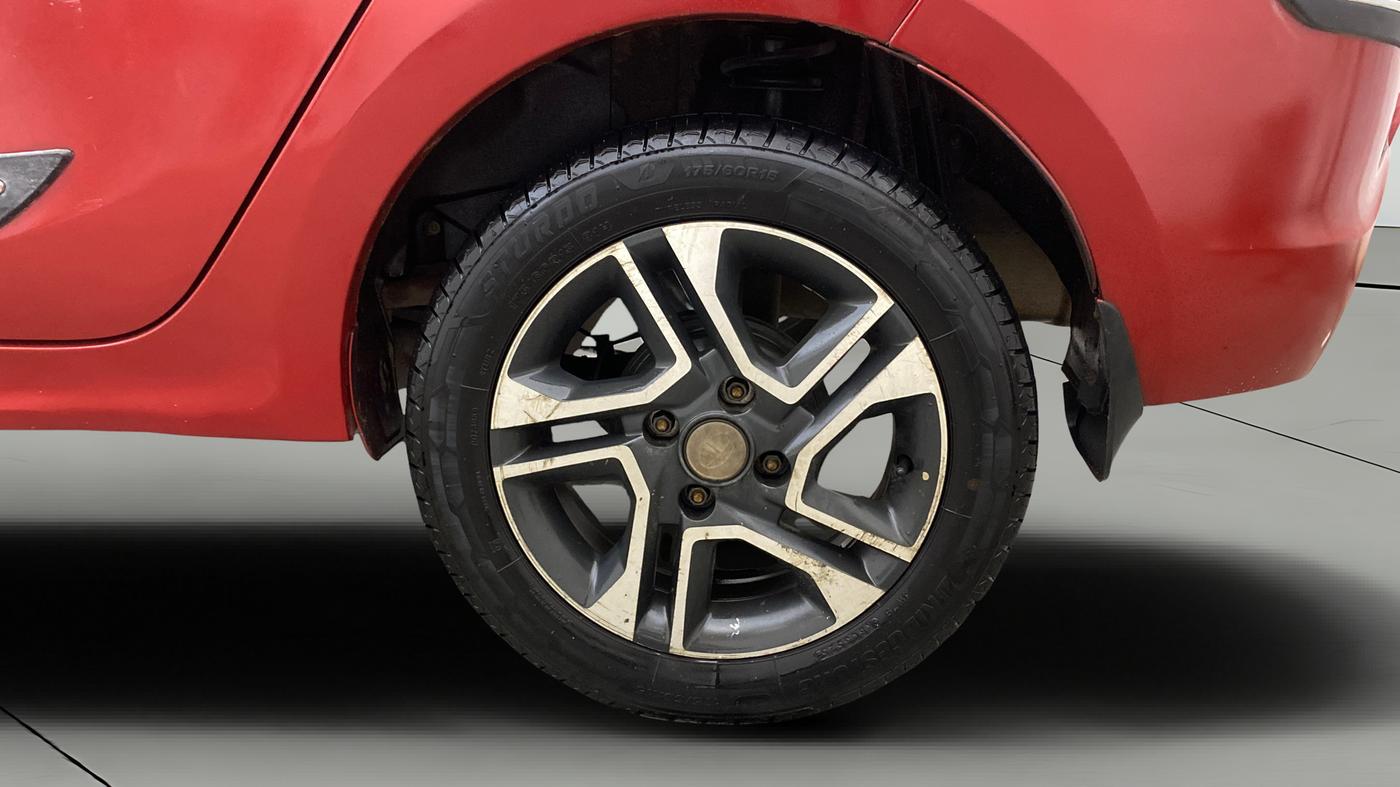 2019 Tata TIGOR XZ PLUS PETROL, Petrol, Manual, 1,26,891 km, Left Rear Wheel
