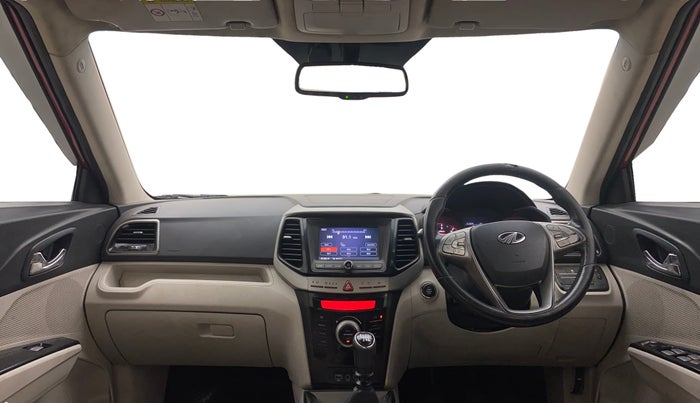2019 Mahindra XUV300 W8 (O) 1.5 DIESEL, Diesel, Manual, 67,587 km, Dashboard