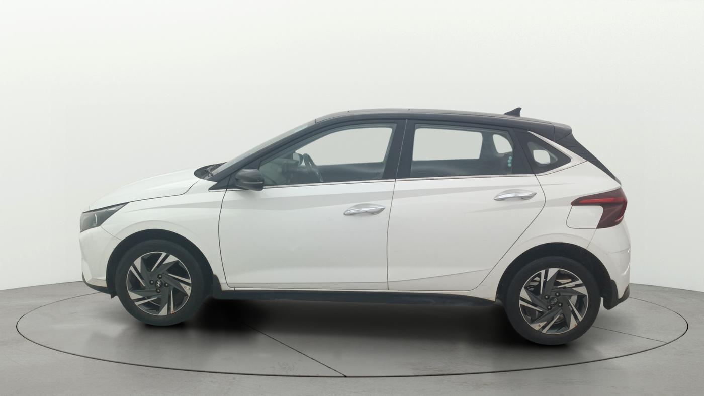 2022 Hyundai NEW I20 Asta (O) 1.0 Turbo DCT Dual Tone, Petrol, Automatic, 46,427 km, Left Side