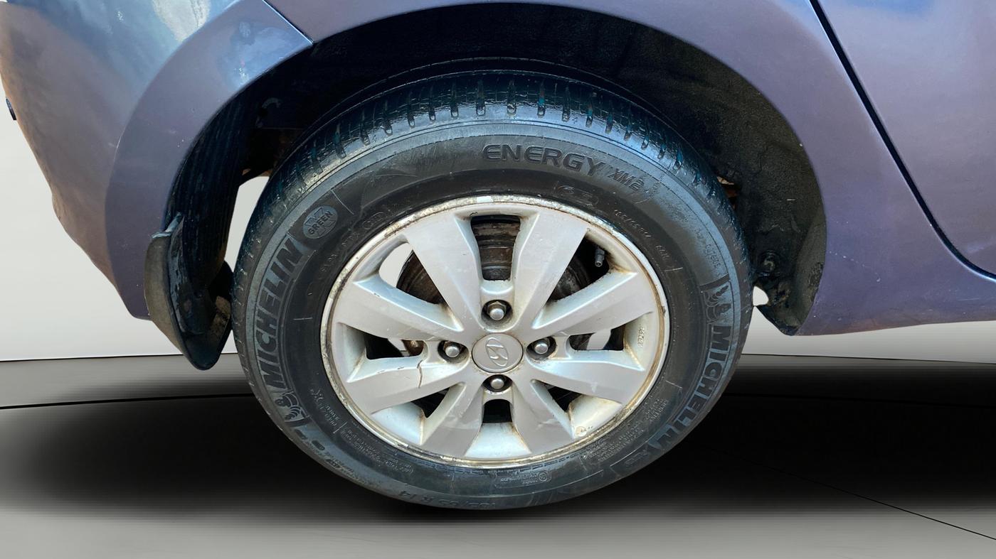 2013 Hyundai i20 SPORTZ 1.2, Petrol, Manual, 88,452 km, Right Rear Wheel