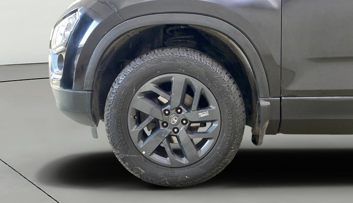 2023 Tata Harrier XT PLUS 2.0L KRYOTEC DARK EDITON, Diesel, Manual, 85,683 km, Left Front Wheel