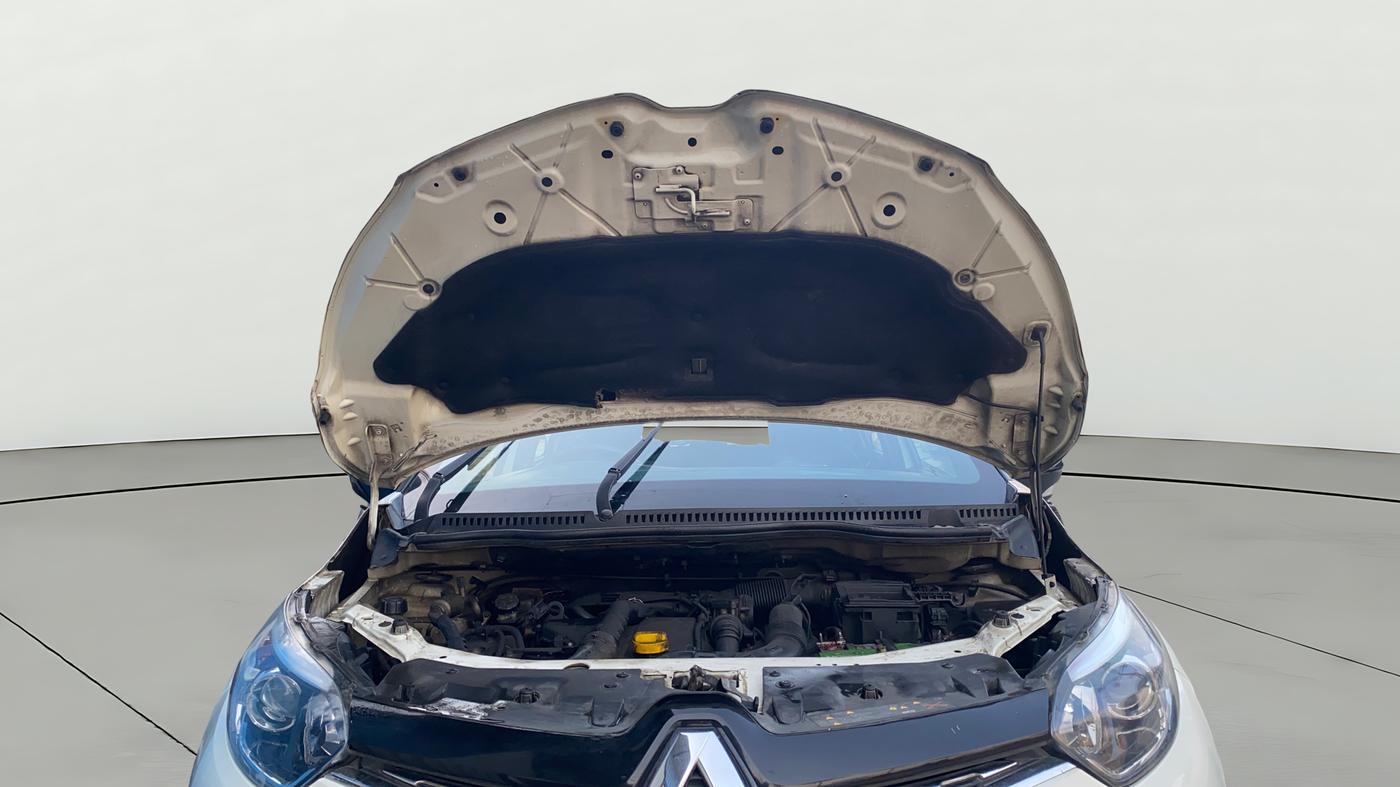 2018 Renault Captur RXT DIESEL DUAL TONE, Diesel, Manual, 1,21,157 km, Open Bonet