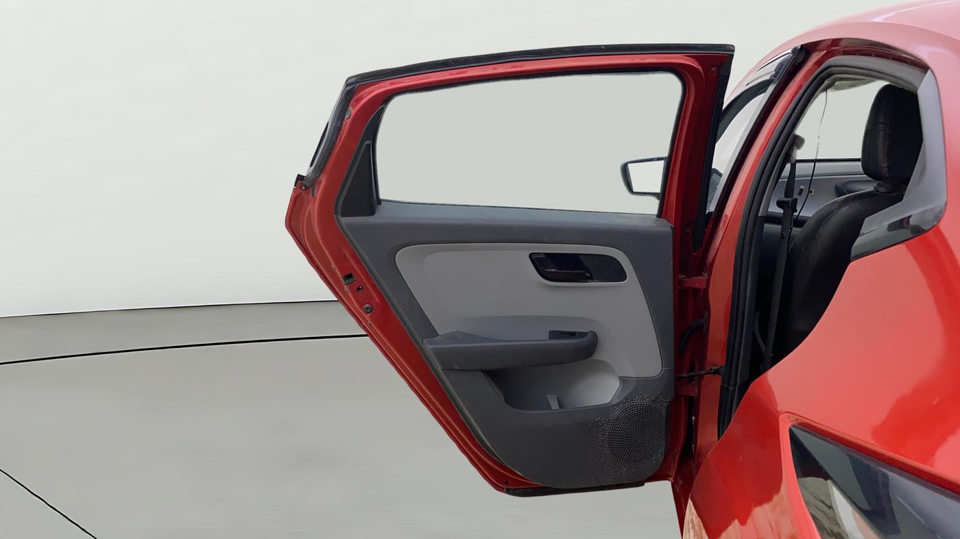2020 Tata ALTROZ XM PLUS PETROL, Petrol, Manual, 69,456 km, LHS Rear Door