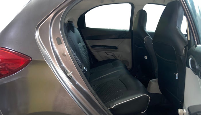 2018 Tata Tiago XE PETROL, Petrol, Manual, 65,966 km, Right Side Rear Door Cabin