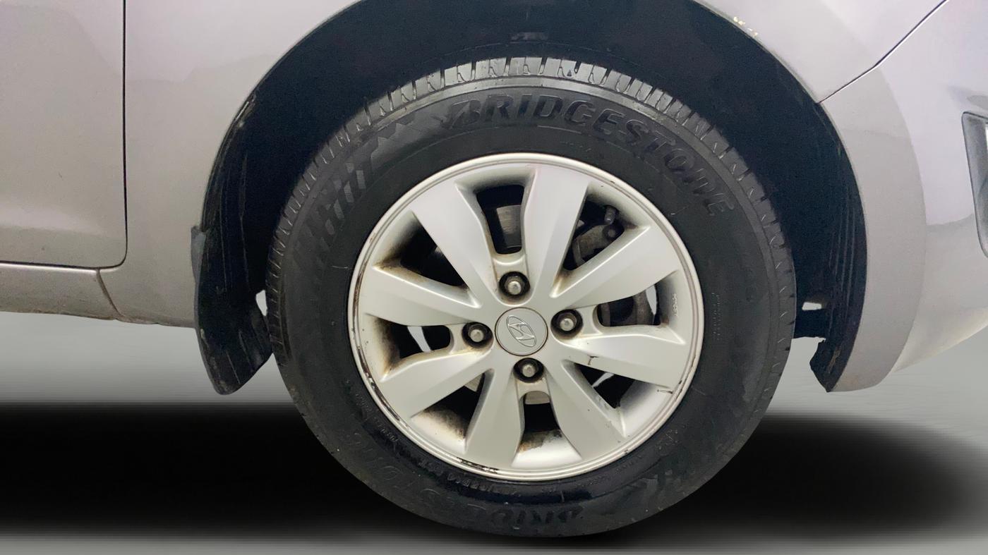 2012 Hyundai i20 SPORTZ 1.4 CRDI, Diesel, Manual, 44,229 km, Right Front Wheel