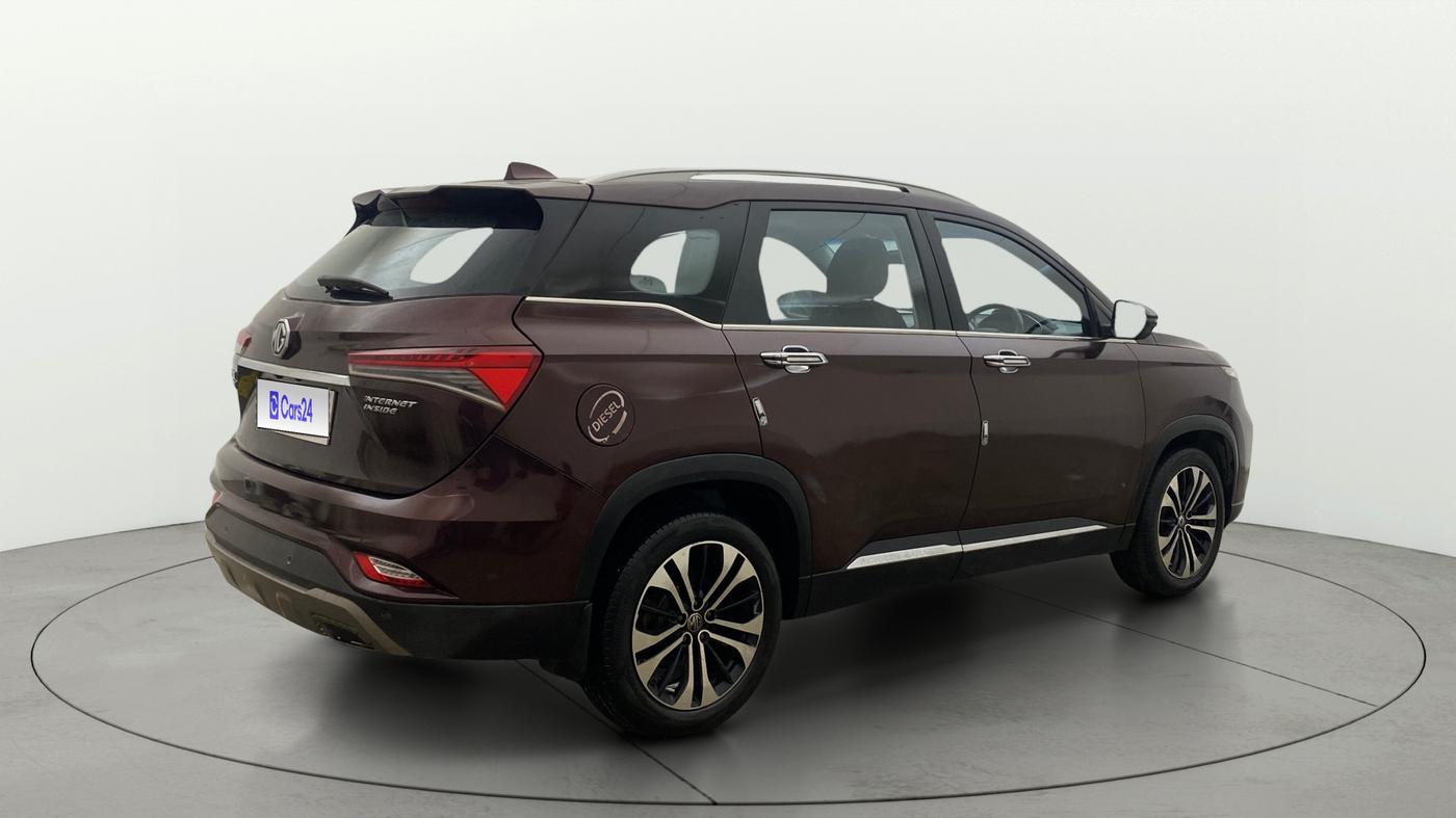 2022 MG HECTOR PLUS SELECT 2.0 DIESEL TURBO MT 7-STR, Diesel, Manual, 61,224 km, Right Back Diagonal