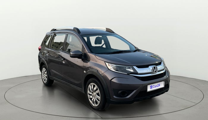 2018 Honda BR-V 1.5L I-VTEC S, Petrol, Manual, 53,772 km, Right Front Diagonal