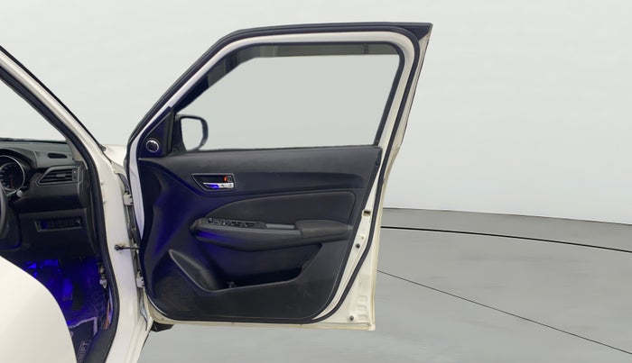 2020 Maruti Swift VXI AMT, Petrol, Automatic, 37,234 km, RHS Front Door