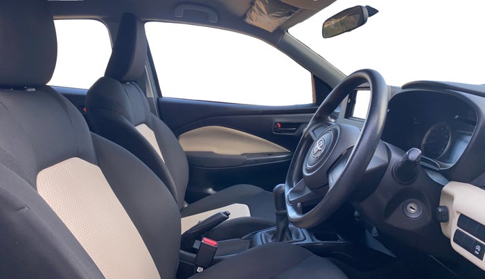 2022 Toyota Glanza E, Petrol, Manual, 23,917 km, Right Side Front Door Cabin