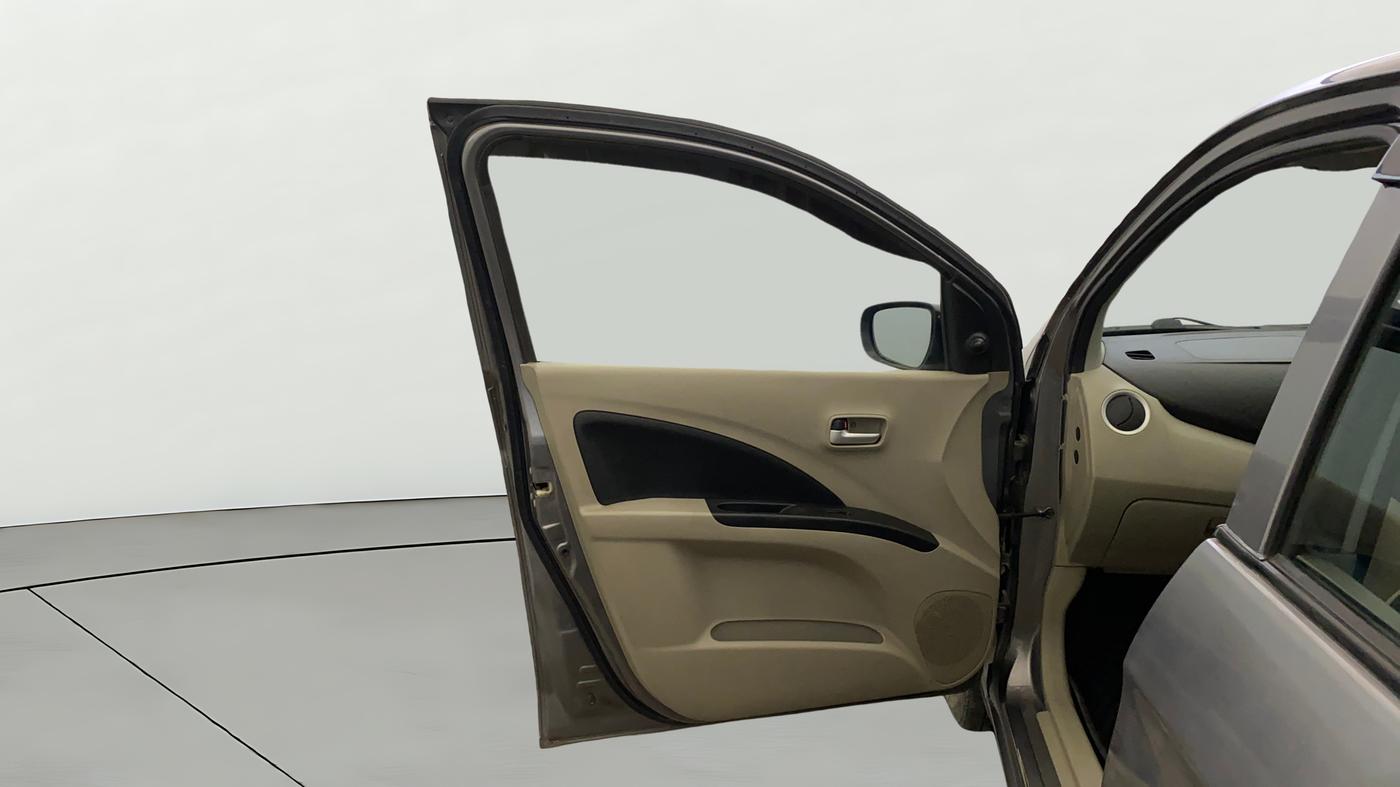 2017 Maruti Celerio VXI CNG, CNG, Manual, 83,425 km, LHS Front Door