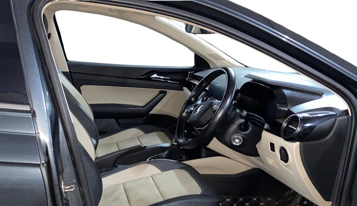 2022 Skoda SLAVIA STYLE 1.0L TSI AT, Petrol, Automatic, 39,763 km, Right Side Front Door Cabin