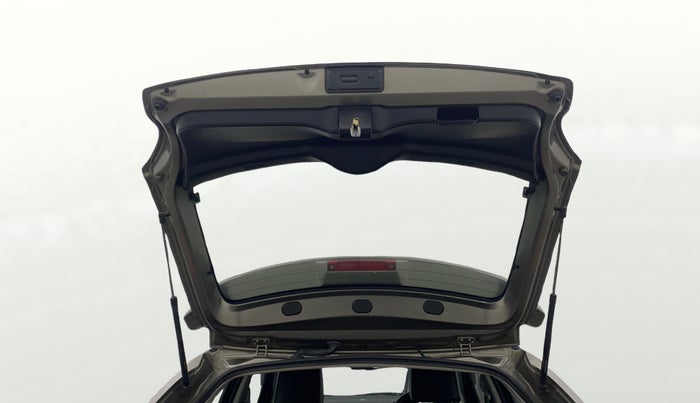 2021 Toyota Glanza G, Petrol, Manual, 37,179 km, Boot Door Open