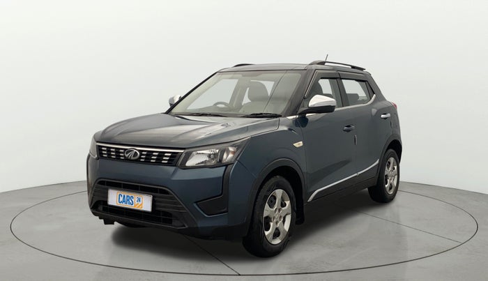 2021 Mahindra XUV300 1.5 W6 MT, Diesel, Manual, 45,062 km, Left Front Diagonal