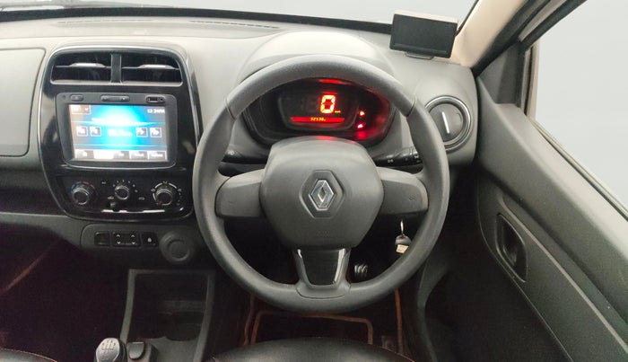 2016 Renault Kwid RXT 0.8, Petrol, Manual, 32,532 km, Steering Wheel Close Up