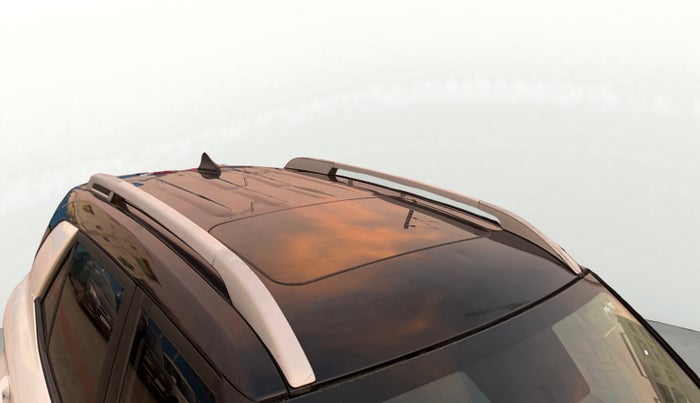 2019 Hyundai VENUE SX 1.4 CRDi DUAL TONE, Diesel, Manual, 1,07,785 km, Roof