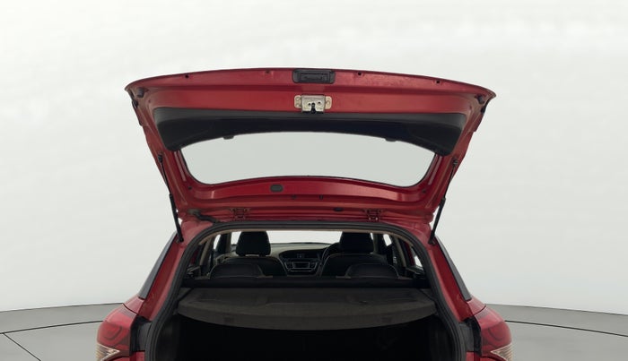 2016 Hyundai Elite i20 SPORTZ 1.2, Petrol, Manual, 90,234 km, Boot Door Open