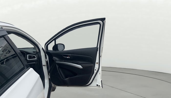 2021 Maruti S Cross ALPHA 1.5, Petrol, Manual, 48,357 km, RHS Front Door