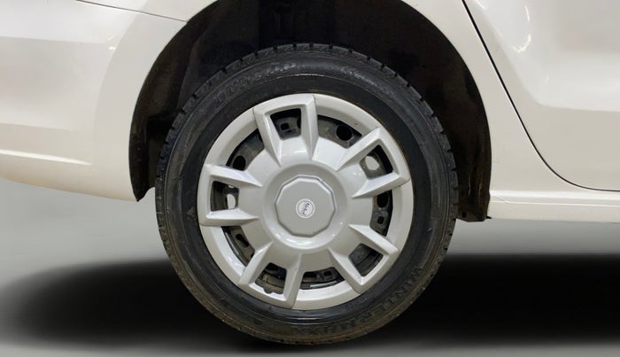 2016 Skoda Rapid 1.6 MPI ACTIVE, Petrol, Manual, 83,139 km, Right Rear Wheel